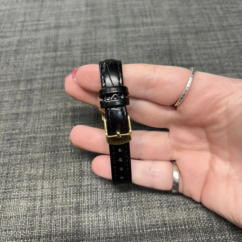 Pre Owned GUCCI 5400L Black Dial Gold Quartz Women's Vintage Watch Swiss Made